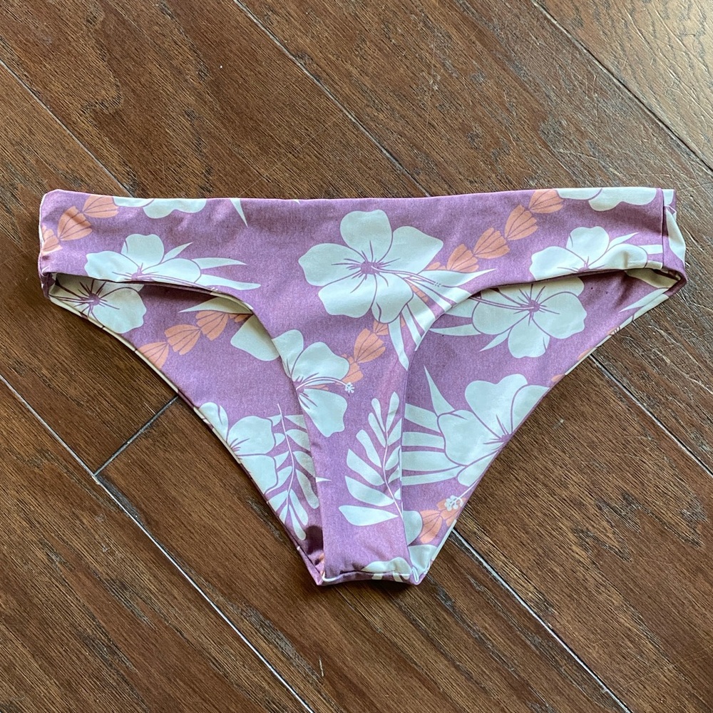 Floral Bikini Bottoms in Purple and White